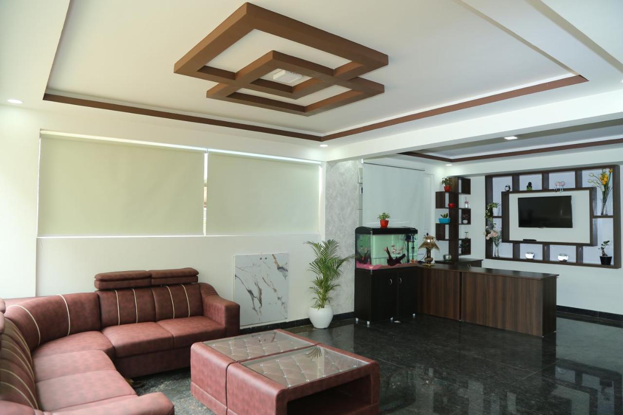 Hotel Bangalore Airport Inn, Near Kempegowda Airport, Airport Pickup & Drop Available 24X7 Devanahalli Buitenkant foto