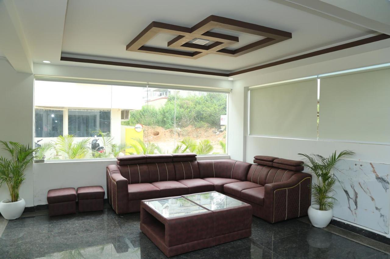 Hotel Bangalore Airport Inn, Near Kempegowda Airport, Airport Pickup & Drop Available 24X7 Devanahalli Buitenkant foto